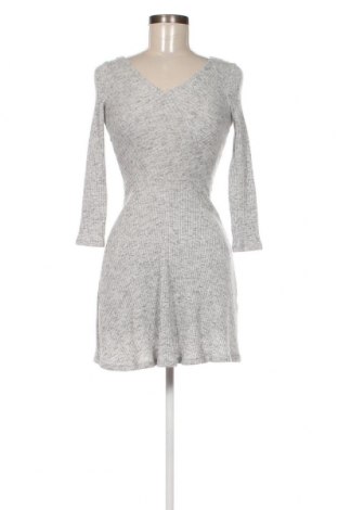 Kleid Bershka, Größe S, Farbe Grau, Preis 7,67 €