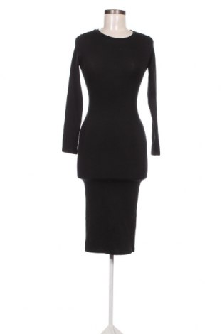 Kleid Bershka, Größe XS, Farbe Schwarz, Preis 10,90 €
