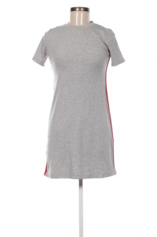Kleid Bershka, Größe S, Farbe Grau, Preis 5,65 €
