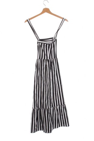 Kleid Boohoo, Größe XS, Farbe Mehrfarbig, Preis 14,83 €