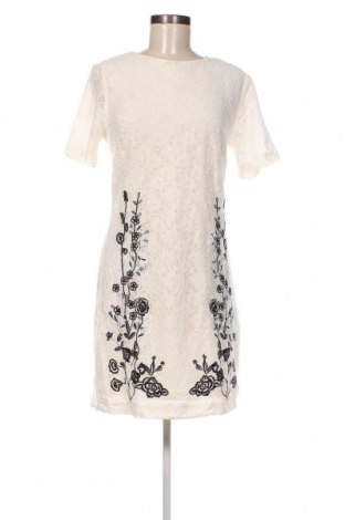 Kleid Desigual, Größe M, Farbe Ecru, Preis 95,51 €