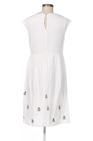 Kleid Dreimaster, Größe S, Farbe Weiß, Preis 34,80 €
