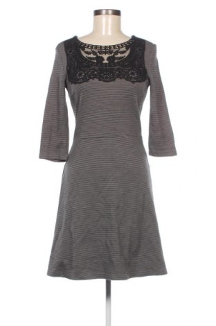 Kleid Edc By Esprit, Größe S, Farbe Grau, Preis 5,68 €
