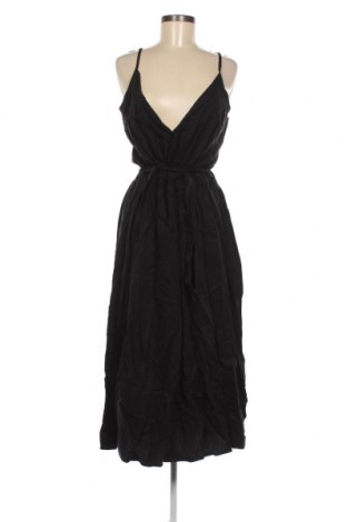 Kleid Etam, Größe XL, Farbe Schwarz, Preis 30,06 €