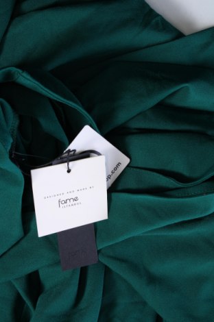 Kleid Fame, Größe M, Farbe Grün, Preis € 29,86