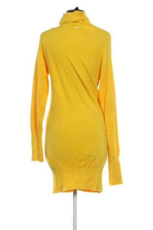 Šaty  Guess, Velikost S, Barva Žlutá, Cena  1 706,00 Kč