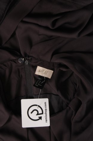 Рокля H&M, Размер S, Цвят Черен, Цена 10,13 лв.