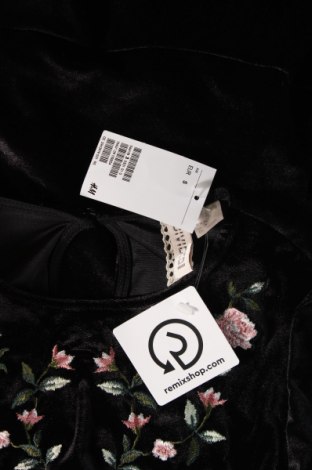 Šaty  H&M Divided, Veľkosť S, Farba Čierna, Cena  23,71 €