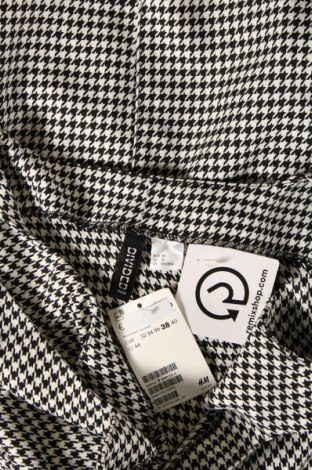 Kleid H&M Divided, Größe M, Farbe Mehrfarbig, Preis 17,29 €