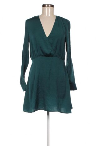 Kleid H&M Divided, Größe M, Farbe Grün, Preis 14,91 €