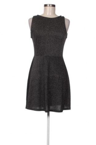 Kleid H&M Divided, Größe M, Farbe Schwarz, Preis 6,00 €