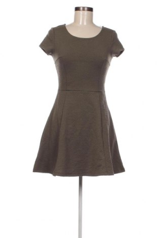 Kleid H&M Divided, Größe S, Farbe Grün, Preis 8,07 €