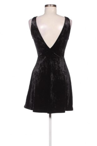 Kleid H&M Divided, Größe S, Farbe Schwarz, Preis 5,45 €