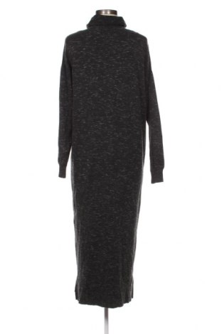 Kleid In Wear, Größe M, Farbe Grau, Preis € 14,27