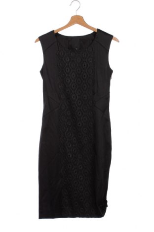 Φόρεμα In Wear, Μέγεθος XS, Χρώμα Μαύρο, Τιμή 35,77 €