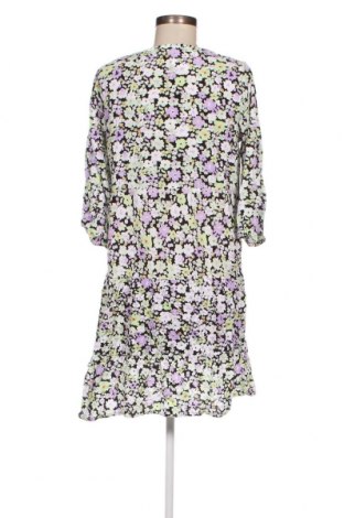 Kleid Infinity Woman, Größe M, Farbe Mehrfarbig, Preis 20,18 €