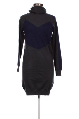 Kleid Irl, Größe M, Farbe Blau, Preis 13,04 €