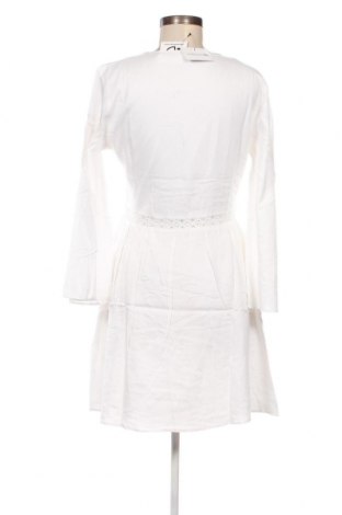 Φόρεμα Irl, Μέγεθος M, Χρώμα Λευκό, Τιμή 13,51 €