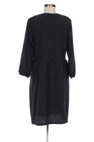 Kleid Janina, Größe M, Farbe Mehrfarbig, Preis 4,24 €
