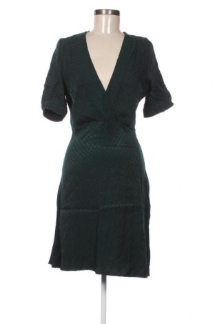 Kleid Kookai, Größe M, Farbe Grün, Preis 57,06 €
