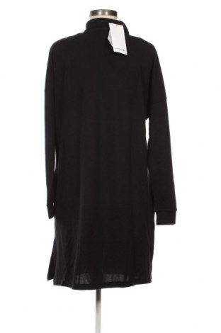Φόρεμα Lacoste, Μέγεθος S, Χρώμα Μαύρο, Τιμή 77,38 €