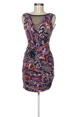 Kleid Lipsy London, Größe M, Farbe Mehrfarbig, Preis 16,91 €
