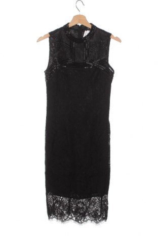Šaty  Marciano by Guess, Velikost M, Barva Černá, Cena  1 633,00 Kč