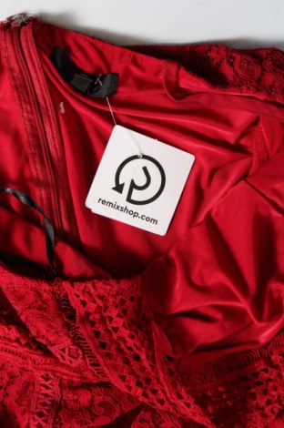 Kleid Missguided, Größe M, Farbe Rot, Preis € 15,69