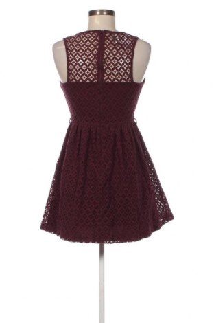 Šaty  New Look, Velikost M, Barva Červená, Cena  367,00 Kč