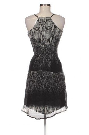 Kleid Orsay, Größe S, Farbe Mehrfarbig, Preis 6,67 €