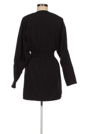 Φόρεμα Pretty Little Thing, Μέγεθος S, Χρώμα Μαύρο, Τιμή 15,00 €
