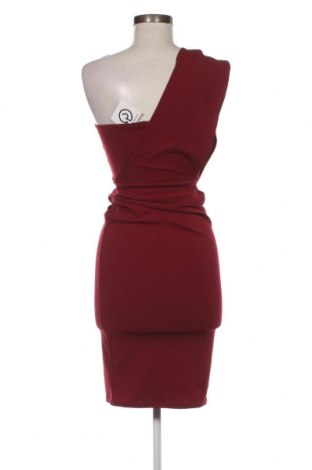 Šaty  Pretty Little Thing, Velikost M, Barva Červená, Cena  462,00 Kč