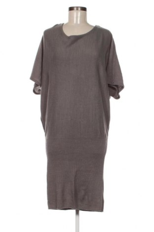 Šaty  Pull&Bear, Veľkosť M, Farba Sivá, Cena  9,37 €