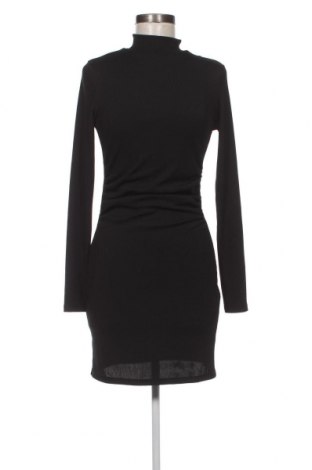 Φόρεμα Pull&Bear, Μέγεθος L, Χρώμα Μαύρο, Τιμή 19,38 €
