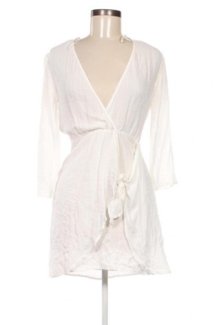 Φόρεμα Pull&Bear, Μέγεθος S, Χρώμα Λευκό, Τιμή 27,67 €