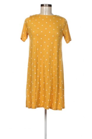 Φόρεμα Pull&Bear, Μέγεθος M, Χρώμα Κίτρινο, Τιμή 14,12 €