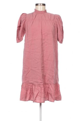 Φόρεμα Reserved, Μέγεθος XS, Χρώμα Ρόζ , Τιμή 17,94 €