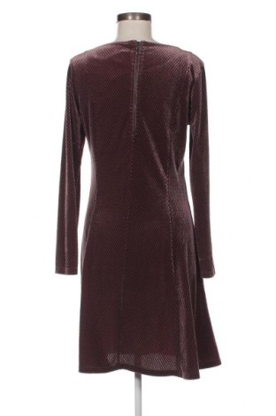 Kleid Saint Tropez, Größe L, Farbe Braun, Preis 18,04 €