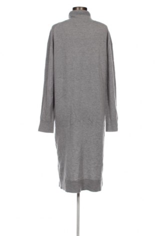 Kleid Samsoe & Samsoe, Größe M, Farbe Grau, Preis 57,06 €