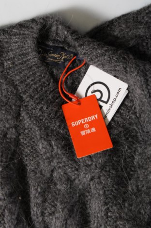 Šaty  Superdry, Veľkosť M, Farba Sivá, Cena  31,73 €