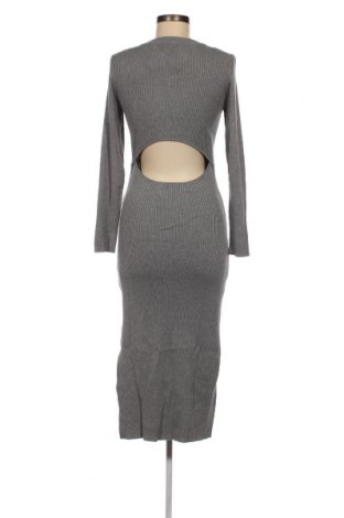 Kleid Superdry, Größe M, Farbe Grau, Preis € 9,59