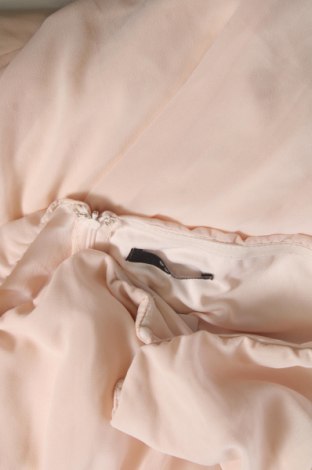 Φόρεμα TFNC London, Μέγεθος M, Χρώμα  Μπέζ, Τιμή 31,71 €