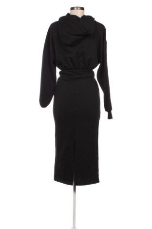 Kleid Topshop, Größe S, Farbe Schwarz, Preis 20,04 €