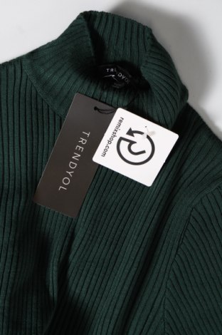 Šaty  Trendyol, Veľkosť L, Farba Zelená, Cena  19,48 €