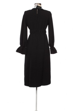 Šaty  Trendyol, Velikost S, Barva Černá, Cena  563,00 Kč