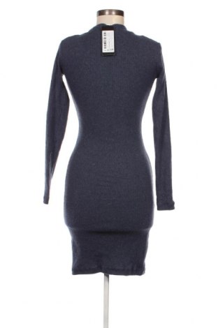 Kleid Trendyol, Größe M, Farbe Blau, Preis 8,35 €