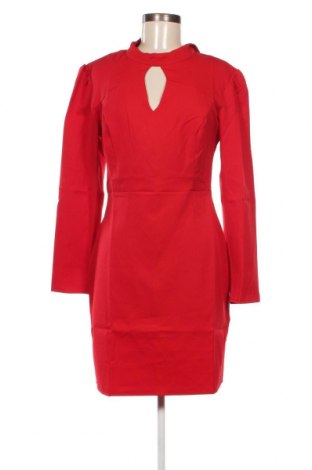 Šaty  Trendyol, Velikost M, Barva Červená, Cena  235,00 Kč