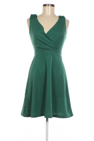Šaty  Trendyol, Velikost M, Barva Zelená, Cena  1 035,00 Kč
