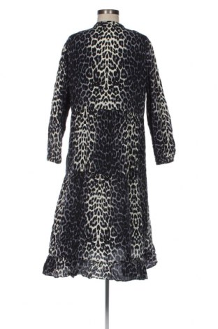 Kleid Vero Moda, Größe XL, Farbe Mehrfarbig, Preis 20,11 €