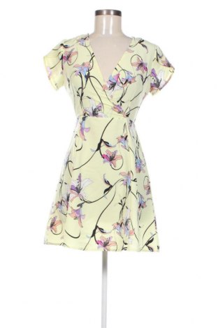 Kleid Vero Moda, Größe S, Farbe Mehrfarbig, Preis 14,00 €